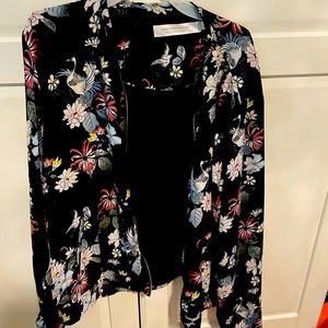 Silky floral bomber jacket. Size L